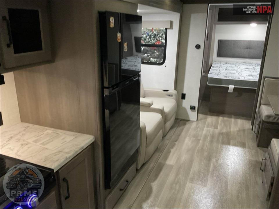 2024 Grand Design Recreational Vehicles M-240ML - TRANSCEND XPLOR SERIES — фото 7