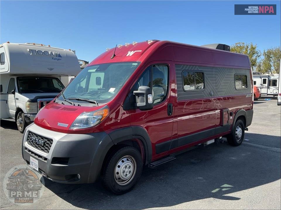 2023 Winnebago M-59RA RAM - ROAM SERIES — фото 2