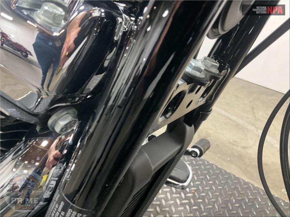 2021 Harley-Davidson FLFBS FAT BOY 114 — фото 11