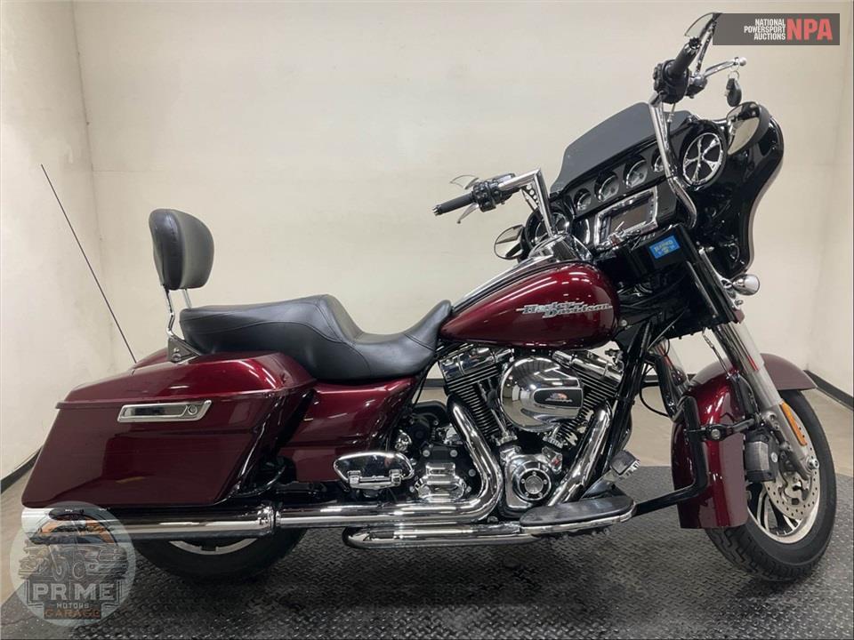 2014 Harley-Davidson FLHXS STREET GLIDE — фото 1