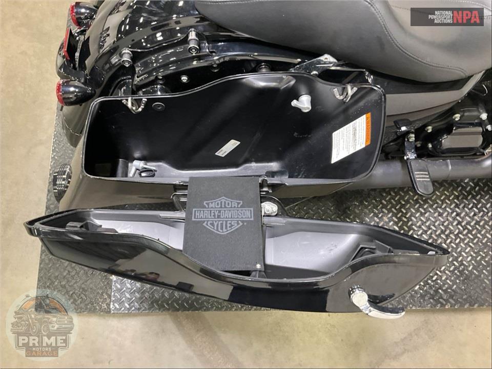 2020 Harley-Davidson FLTRXS ROAD GLIDE SPECIAL — фото 28