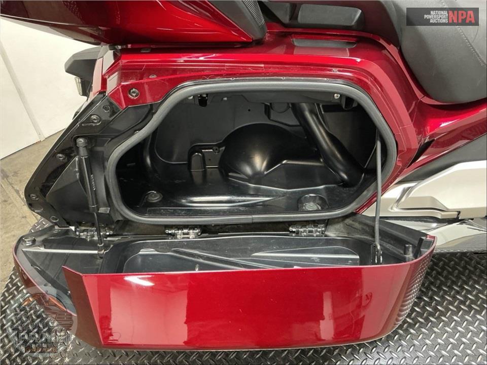 2021 Honda GL1800D GOLDWING TOUR DCT — фото 20