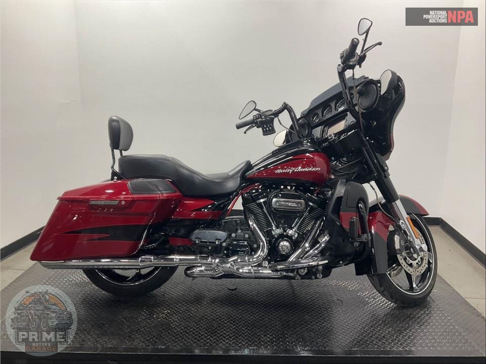 2017 Harley-Davidson FLHXSE CVO STREET GLIDE — фото 1
