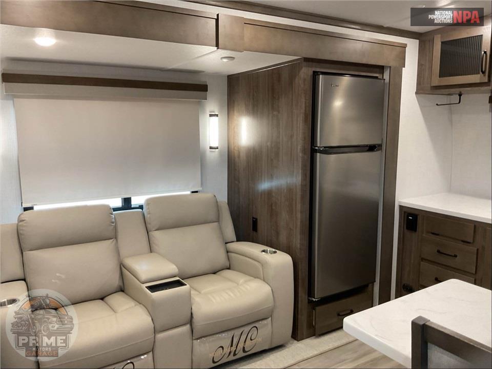 2024 Rockwood By Forest River M-8263MBR - SIGNATURE FIFTH WHEEL SERIES — фото 9