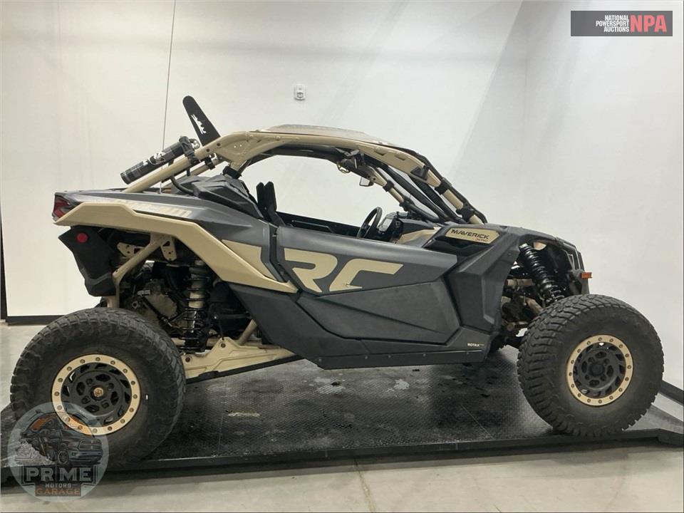 2023 CAN-AM MAVERICK X3 X RS TURBO RR (DESERT TAN & CARBON BLACK RED)
