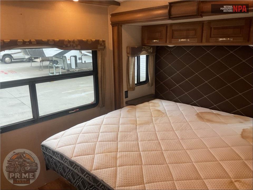 2018 Keystone Rv M-3731 FL MONTANA FIFTH WHEEL SERIES — фото 14