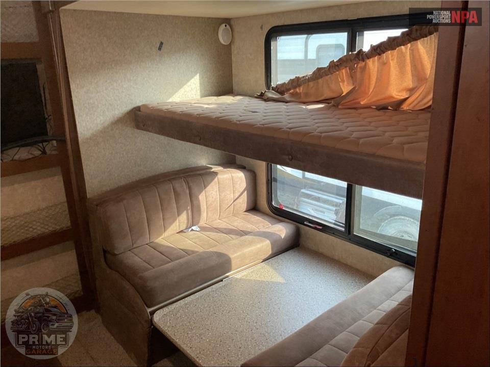 2015 Open Range Rv M-308BHS LIGHT SERIES — фото 12
