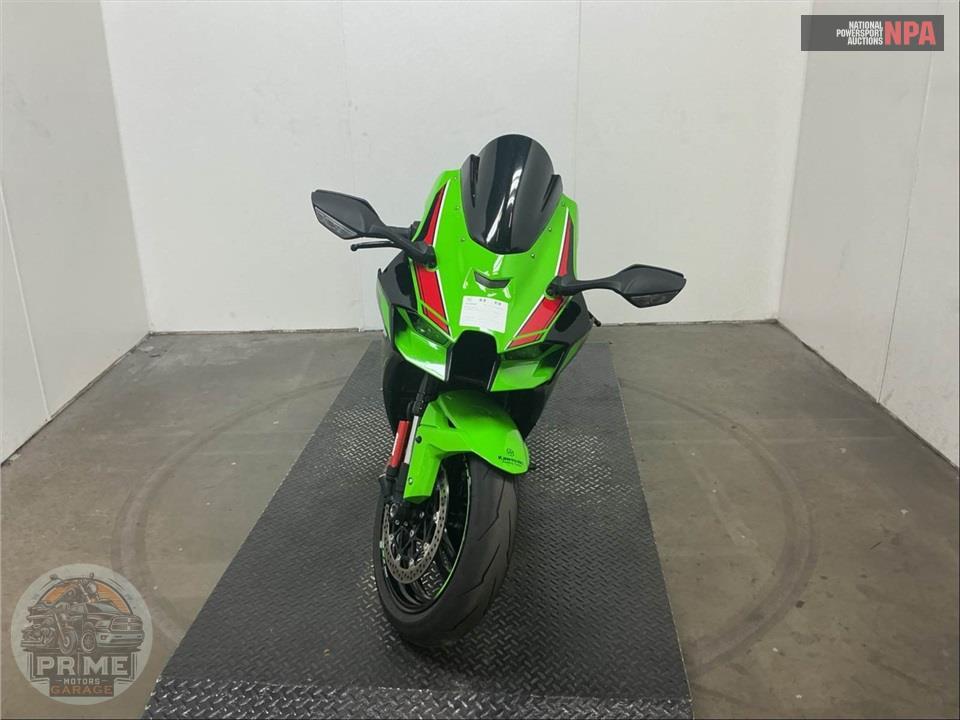 2023 Kawasaki ZX1002MPFAL NINJA ZX-10R — фото 2
