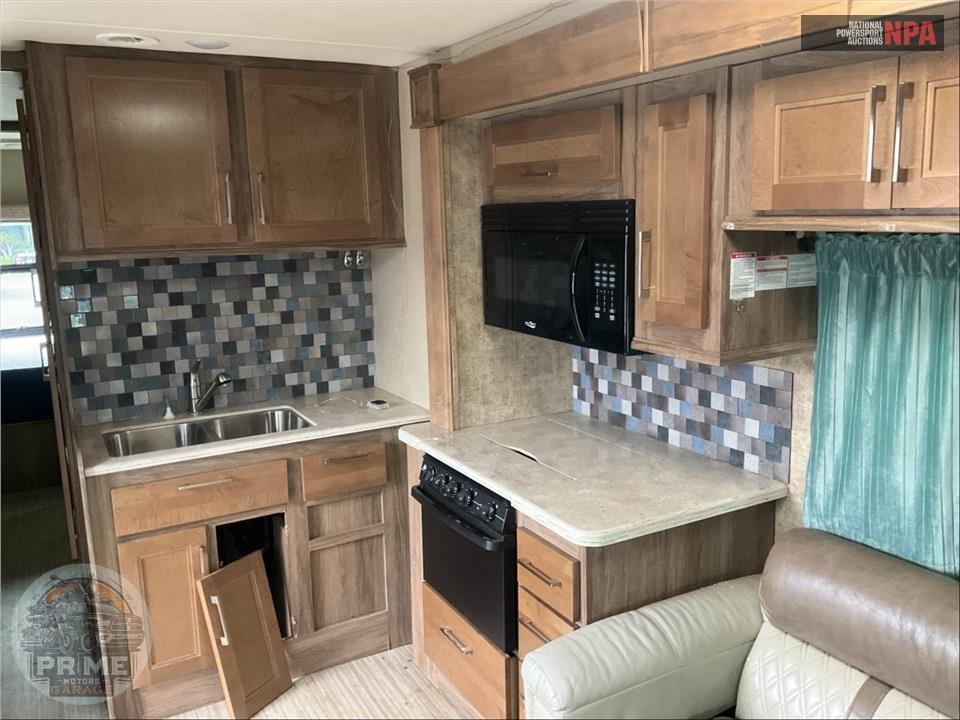 2018 Jayco M-30 X FORD - ENVOY 200 SERIES — фото 9