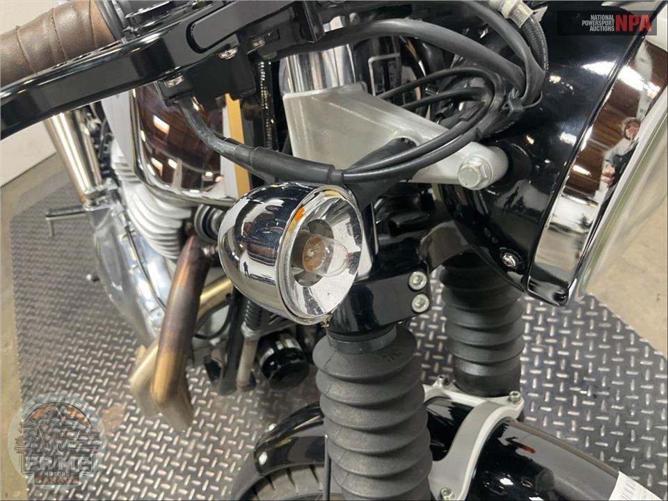 2022 Royal Enfield INT 650 STANDARD — фото 21
