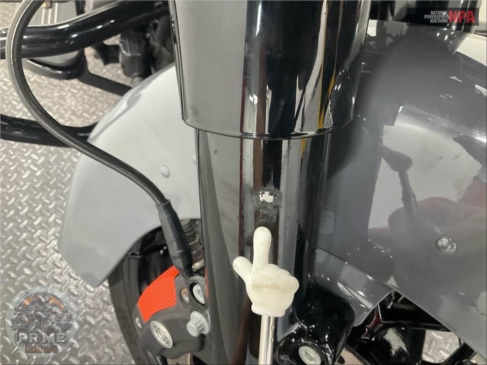 2022 Harley-Davidson FLTRXS ROAD GLIDE SPECIAL — фото 23