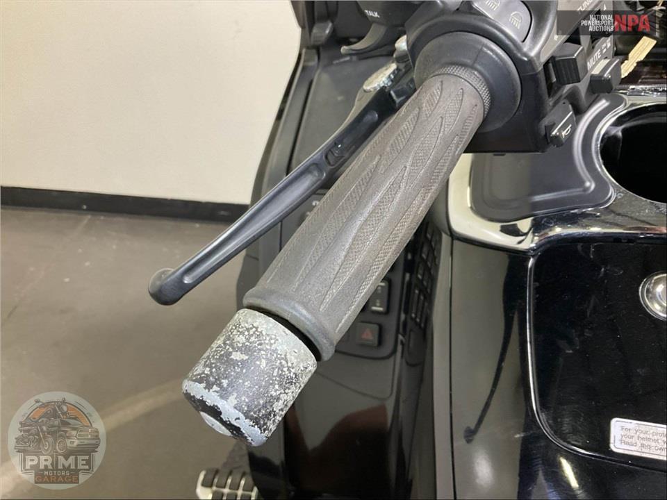 2015 Honda GL18HPMF GOLDWING — фото 46