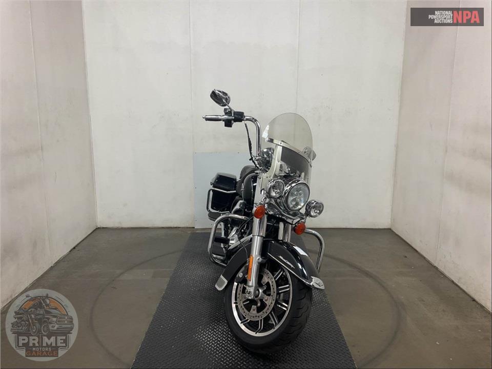 2015 Harley-Davidson FLHR ROAD KING — фото 2