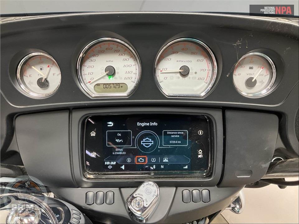 2023 Harley-Davidson FLHX STREET GLIDE — фото 5