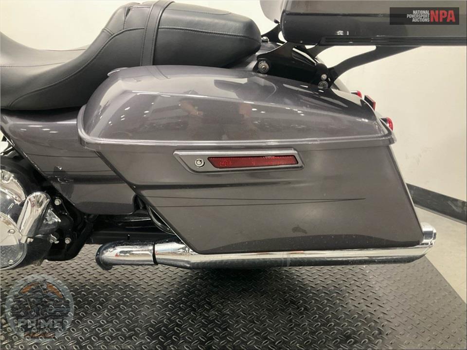 2015 Harley-Davidson FLHXS STREET GLIDE SPECIAL — фото 16