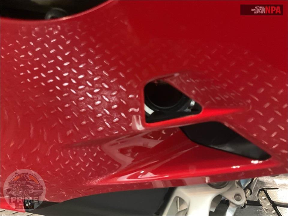 2025 Ducati PANIGALE V4 S — фото 9
