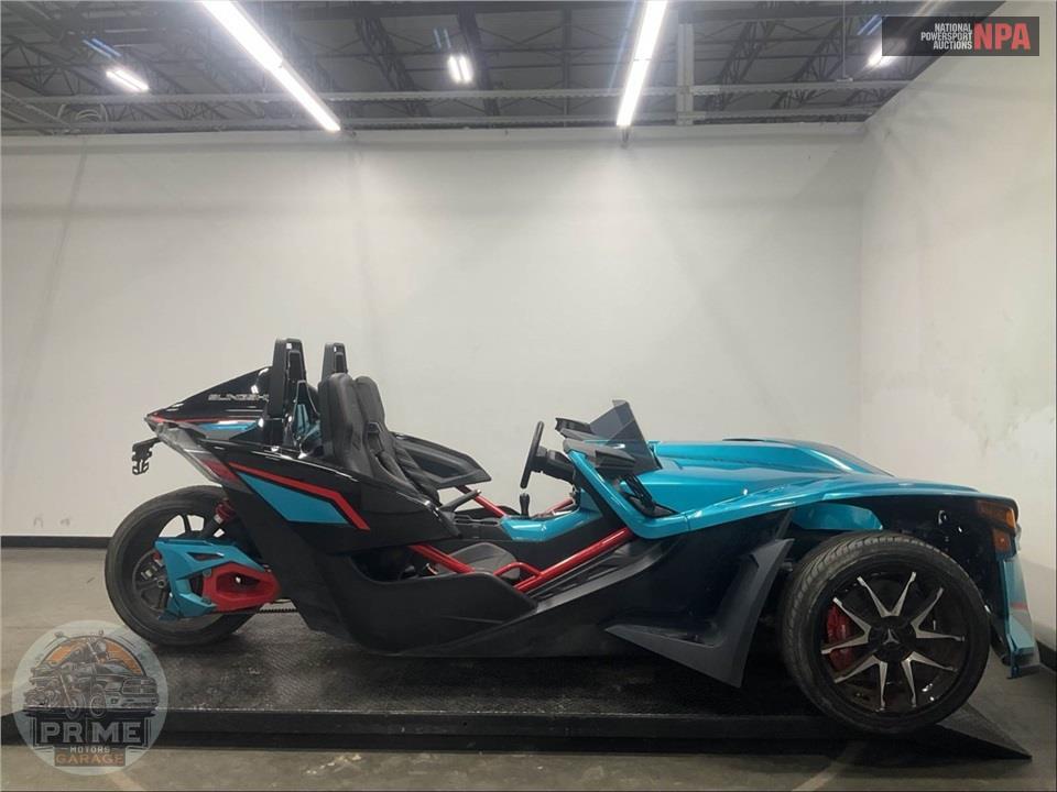 2022 Polaris SLINGSHOT R — фото 1