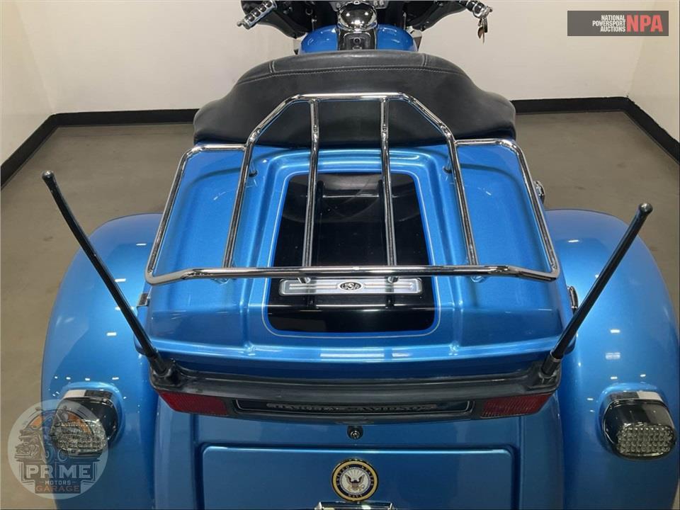 2011 Harley-Davidson FLHTCUTG TRIGLIDE UL CLSC — фото 29