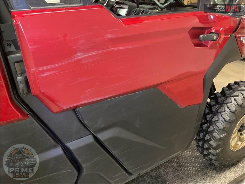 2025 Can-Am DEFENDER MAX LIMITED CAB HD10 — фото 39