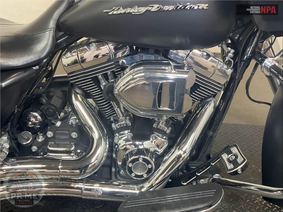 2015 Harley-Davidson FLTRX ROAD GLIDE — фото 6