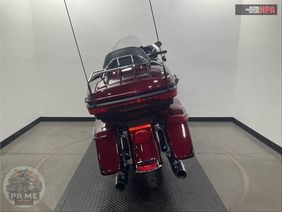 2014 Harley-Davidson FLHTK ELECTRA GLIDE ULTRA LIMITED — фото 4
