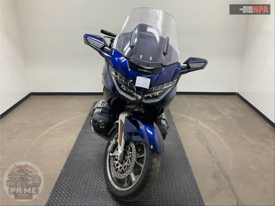 2018 Honda GL1800D GOLDWING TOUR DCT (BLUE) — фото 2
