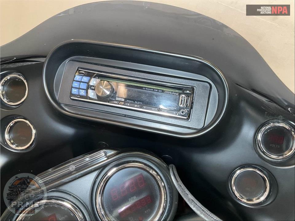 2013 Harley-Davidson FLTRU ROAD GLIDE ULTRA — фото 35