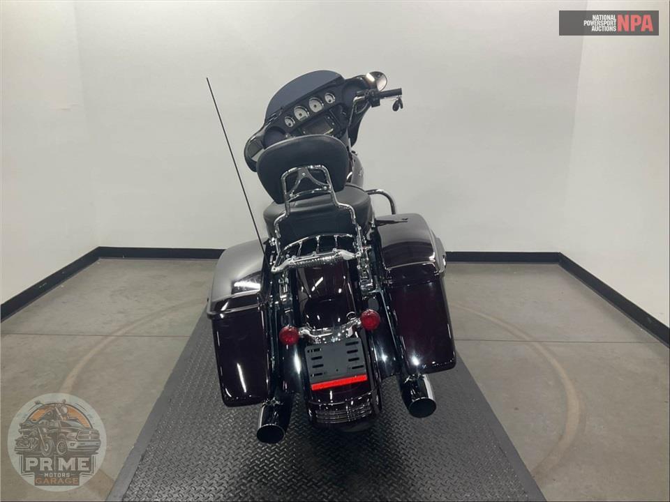 2014 Harley-Davidson FLHXS STREET GLIDE — фото 4