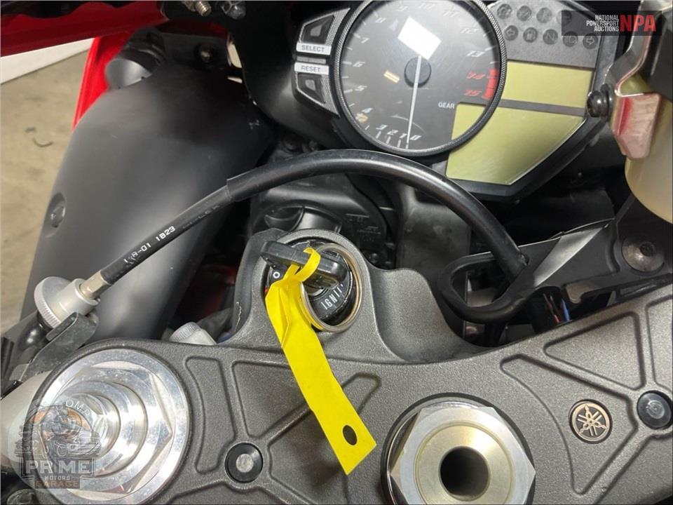 2011 Yamaha YZF-R1 RED — фото 22