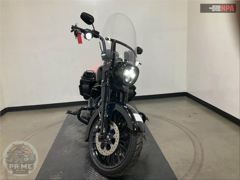 2018 Harley-Davidson FLHRXS ROAD KING SPECIAL — фото 2