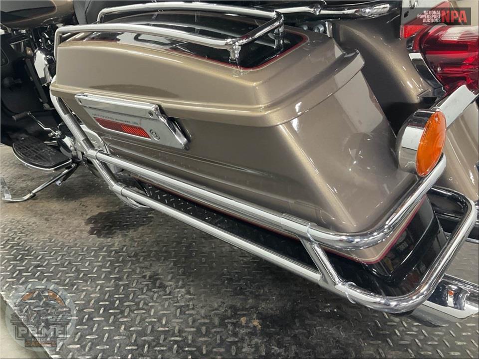 2004 Harley-Davidson FLHTC ELECTRA GLIDE CLASSIC — фото 17