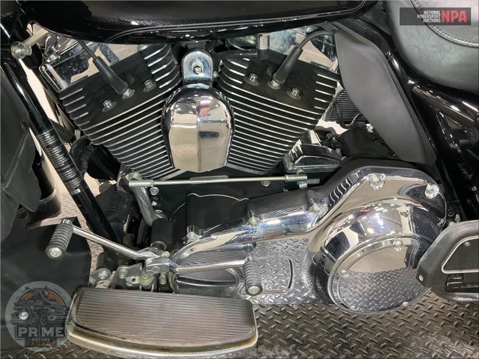 2009 Harley-Davidson FLHTCU ULTRA CLASSIC ELECTRA GLIDE — фото 7