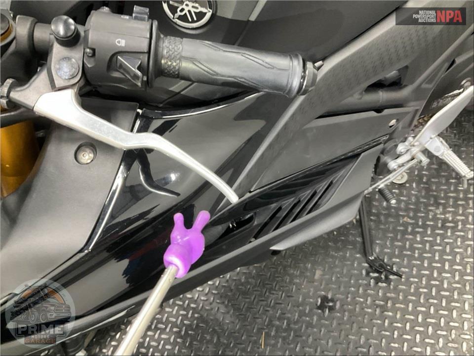 2019 Yamaha YZF-R3 — фото 26