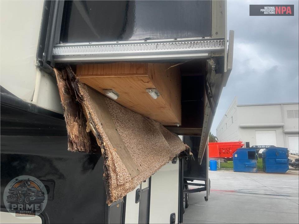 2015 Crossroads Rv FRANKLIN - RUSHMORE FIFTH WHEEL SERIES — фото 33