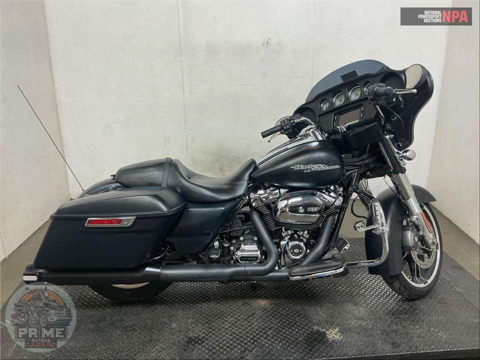 2017 Harley-Davidson FLHXS STREET GLIDE SPECIAL — фото 1