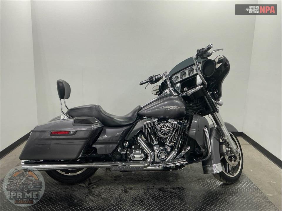 2015 Harley-Davidson FLHXS STREET GLIDE SPECIAL — фото 1