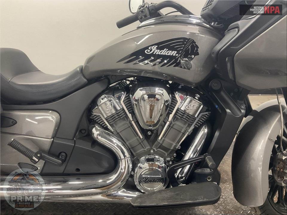 2020 Indian Motorcycle CHALLENGER — фото 6