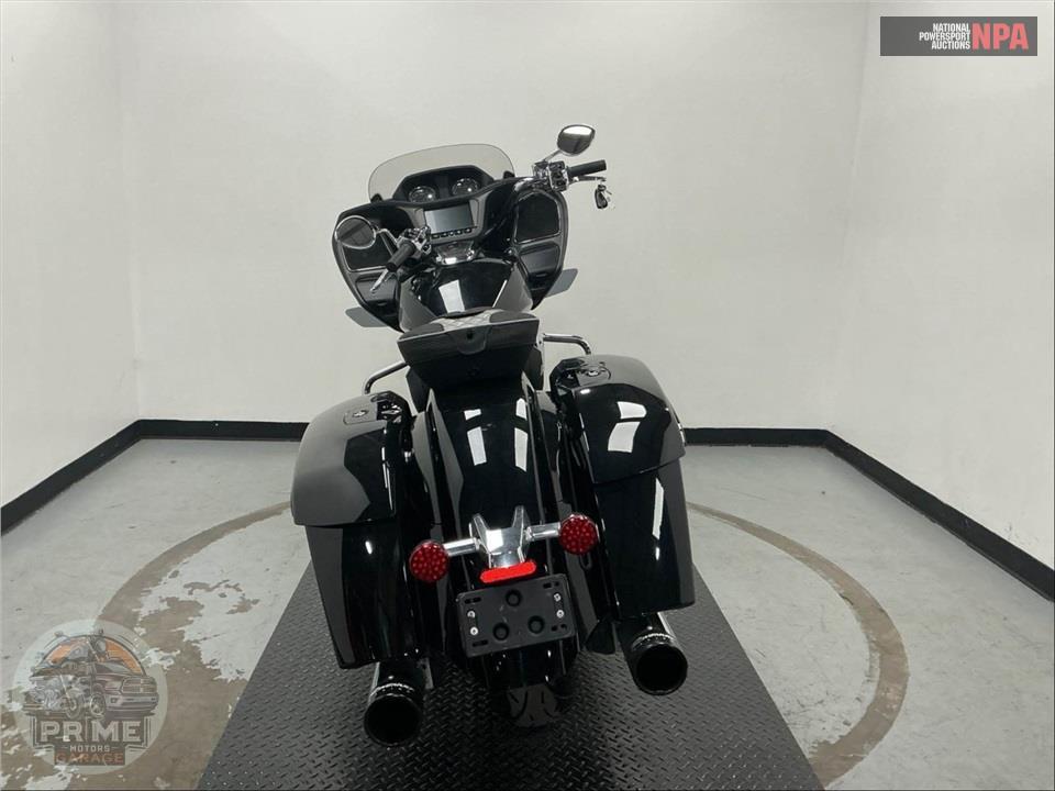 2020 Indian Motorcycle CHALLENGER LIMITED — фото 4