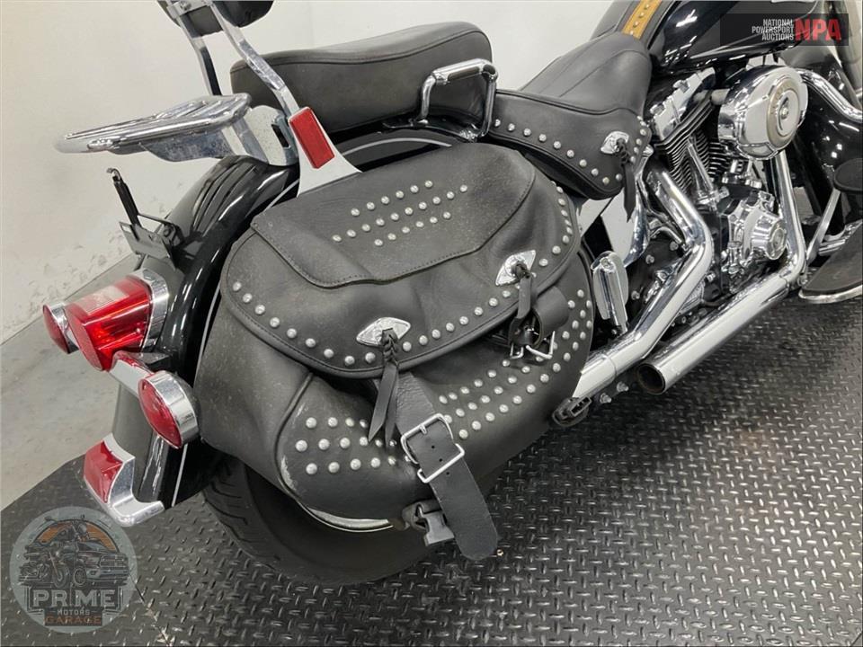 2010 Harley-Davidson FLSTC HERITAGE SOFTAIL CLASSIC — фото 29