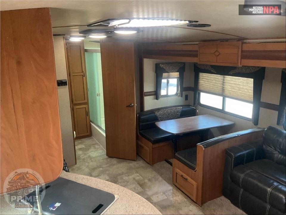 2017 Crossroads Rv M-250RB SUNSET TRAIL SUPER LITE SERIES — фото 6