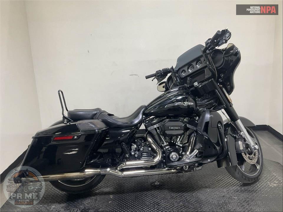 2016 Harley-Davidson FLHXSE CVO STREET GLIDE SPECIAL — фото 1