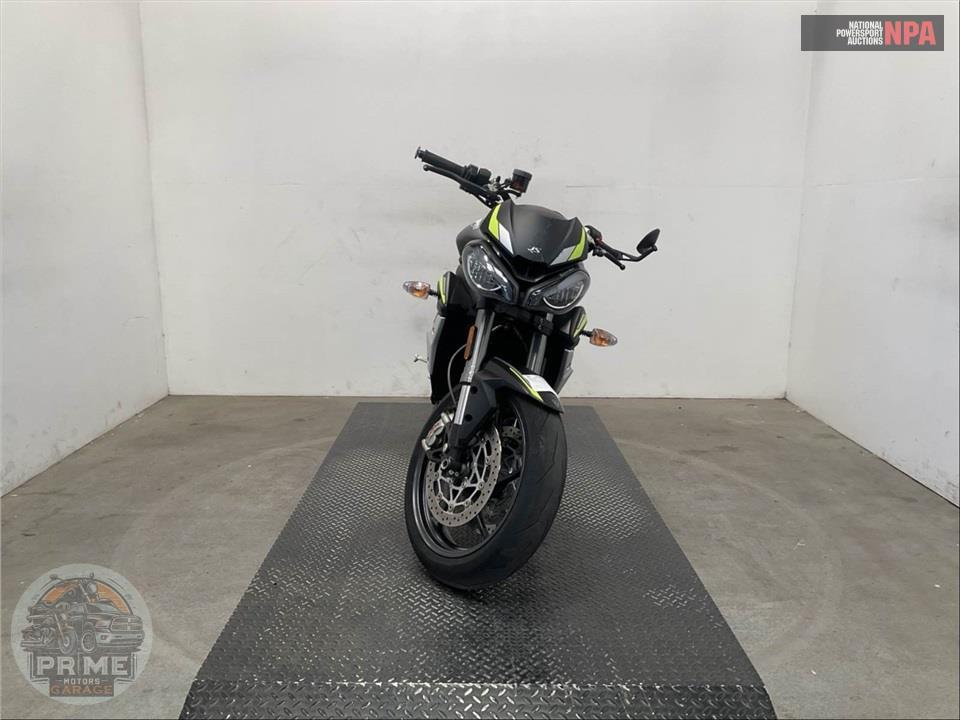 2022 Triumph STREET TRIPLE 765 RS (SILVER) — фото 2