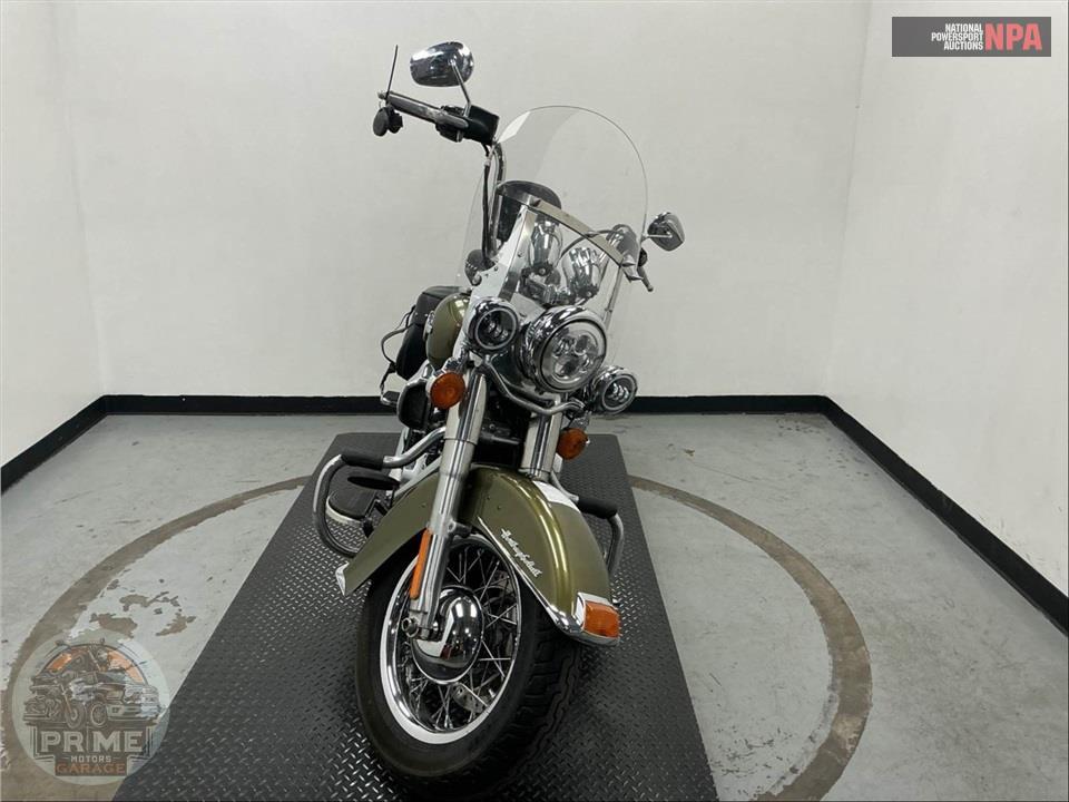 2016 Harley-Davidson FLSTC HERITAGE SOFTAIL CLASSIC — фото 2