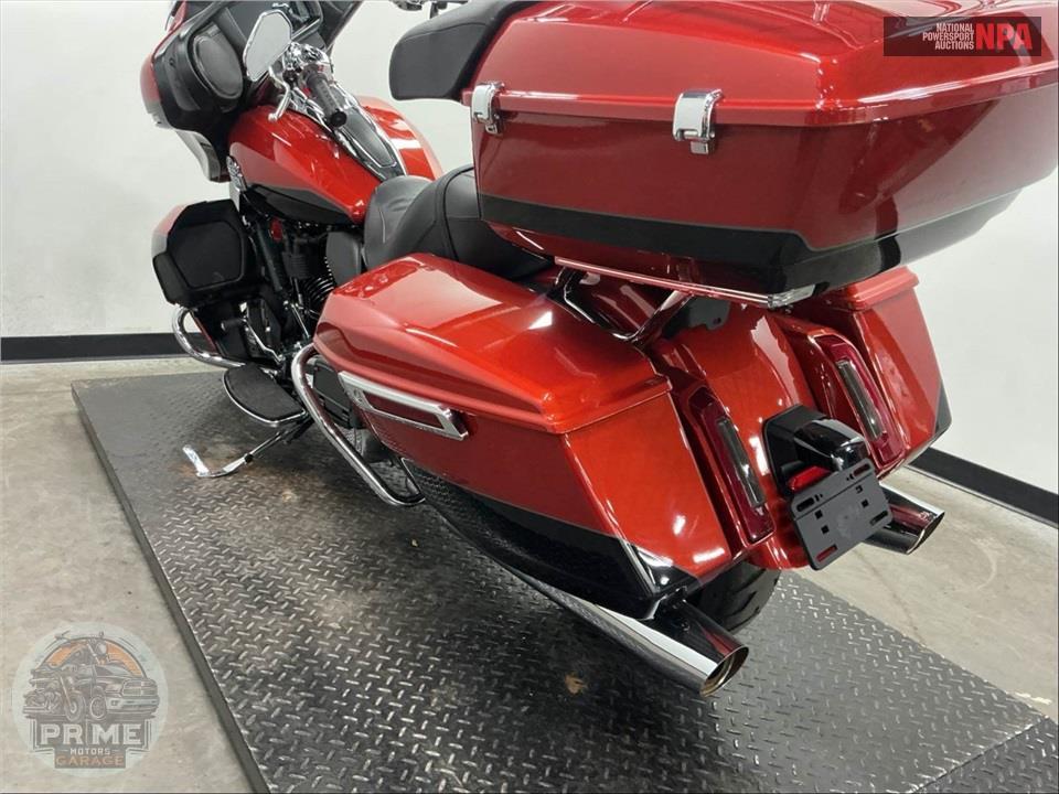 2025 Harley-Davidson FLHXU STEET GLIDE ULTRA — фото 15