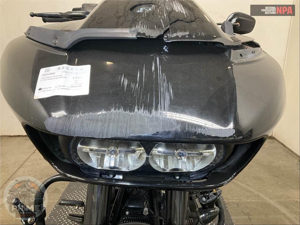 2019 Harley-Davidson FLTRXS ROAD GLIDE SPECIAL — фото 24