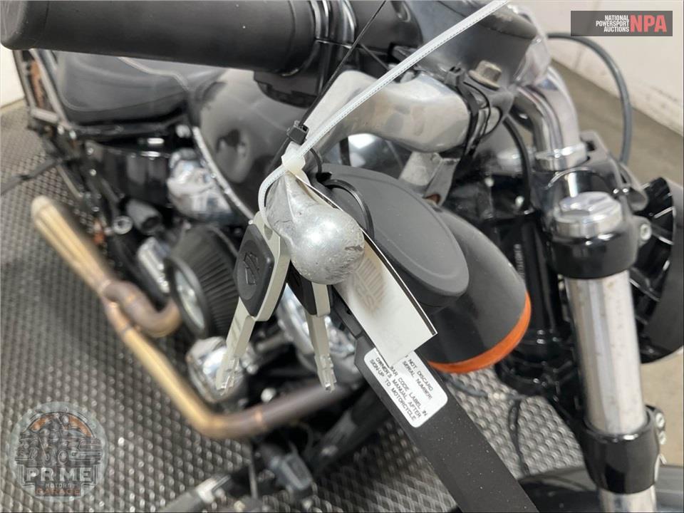 2019 Harley-Davidson FXBR BREAKOUT — фото 12