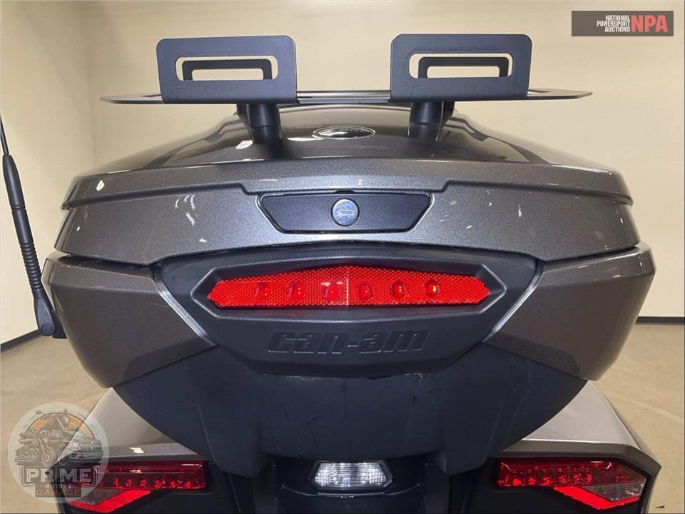 2017 Can-Am SPYDER F3 SE6 LIMITED — фото 21