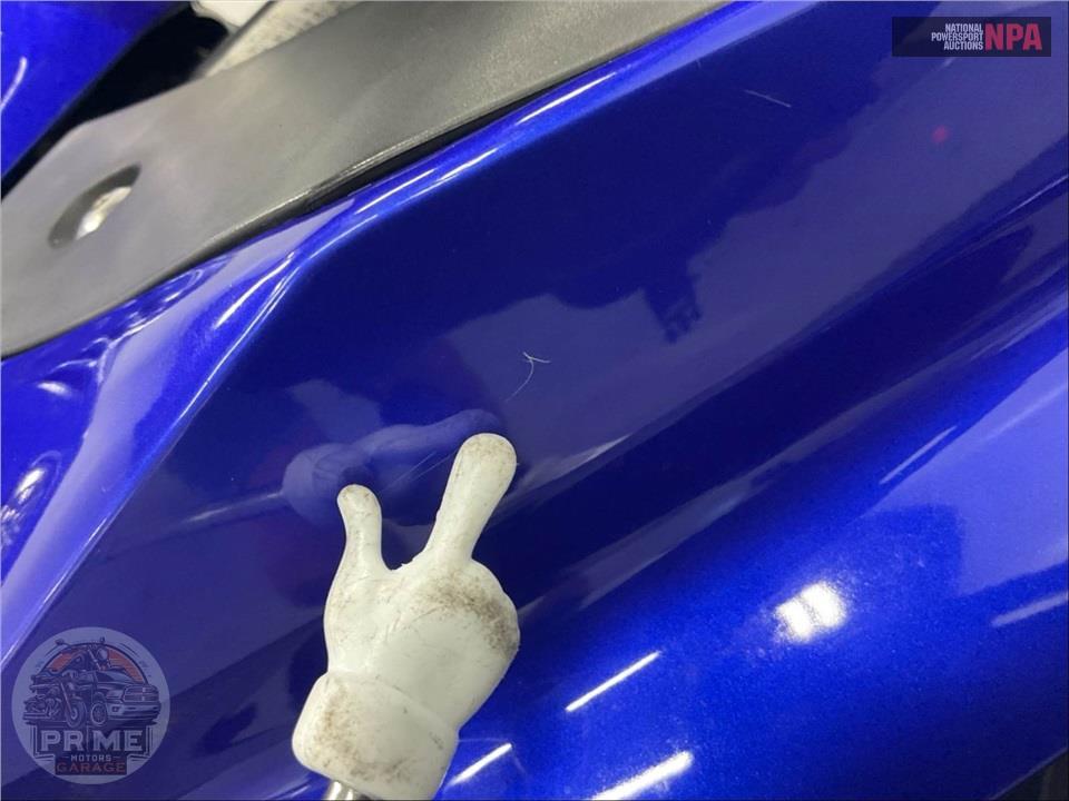 2020 Yamaha YZF-R3 — фото 15