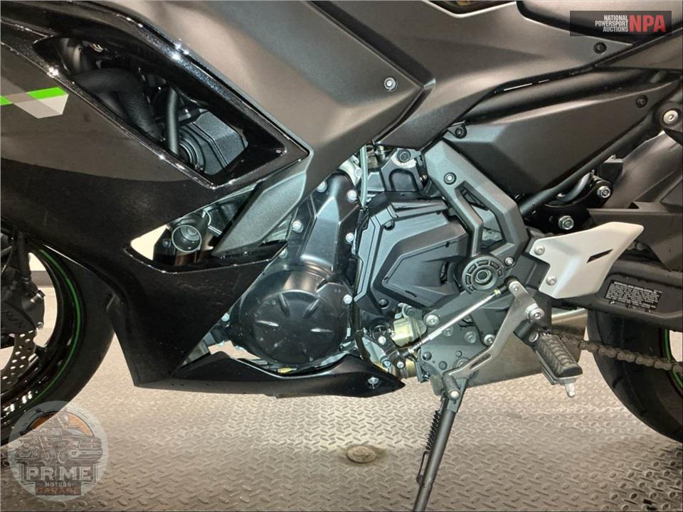 2025 Kawasaki EX650RSFNL NINJA 650 — фото 7
