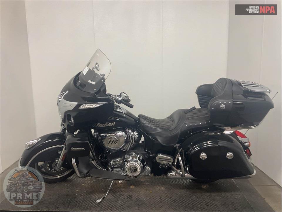 2021 Indian Motorcycle ROADMASTER (BLACK) — фото 3